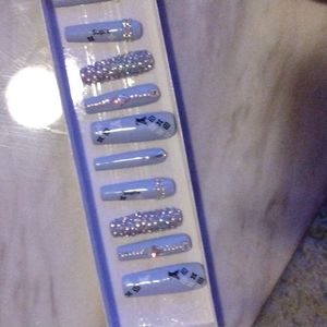 Inspired set of nails